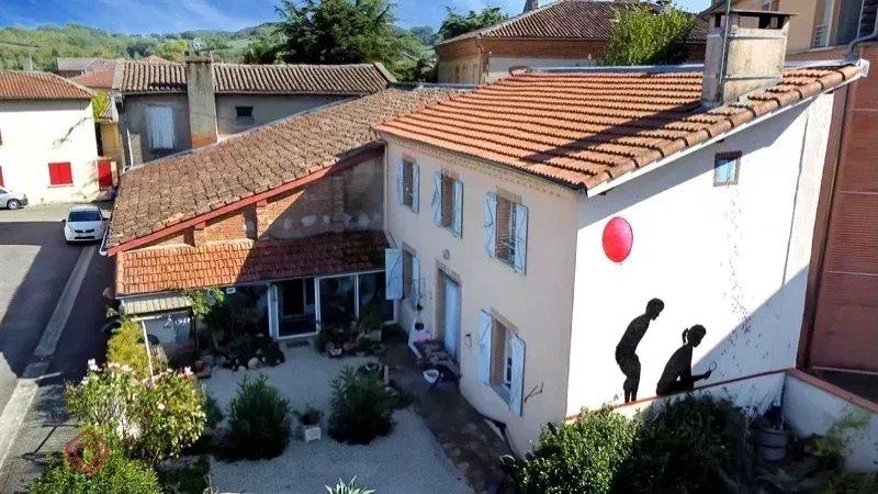 Maison de village - 87 m² - 3 pièces