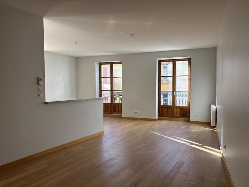 Appartement - 74 m² - 3 pièces
