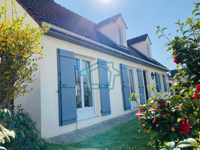 Maison - 120 m² - 7 pièces