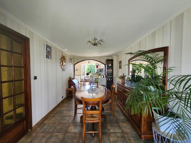 Maison - 102 m² - 5 pièces