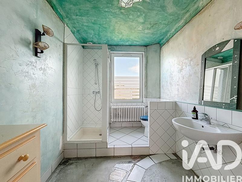 Maison - 283 m² - 8 pièces