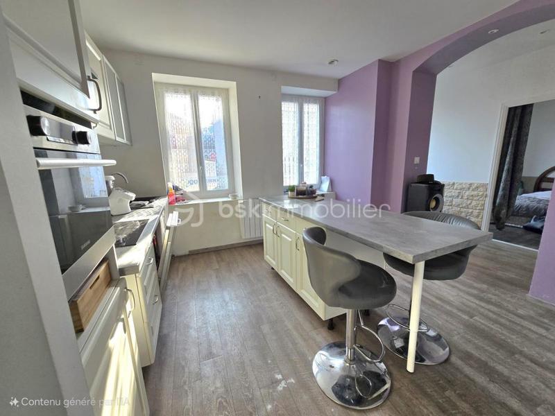 Maison - 90 m² - 4 pièces