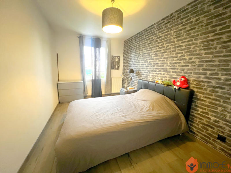 Maison - 98 m² - 6 pièces