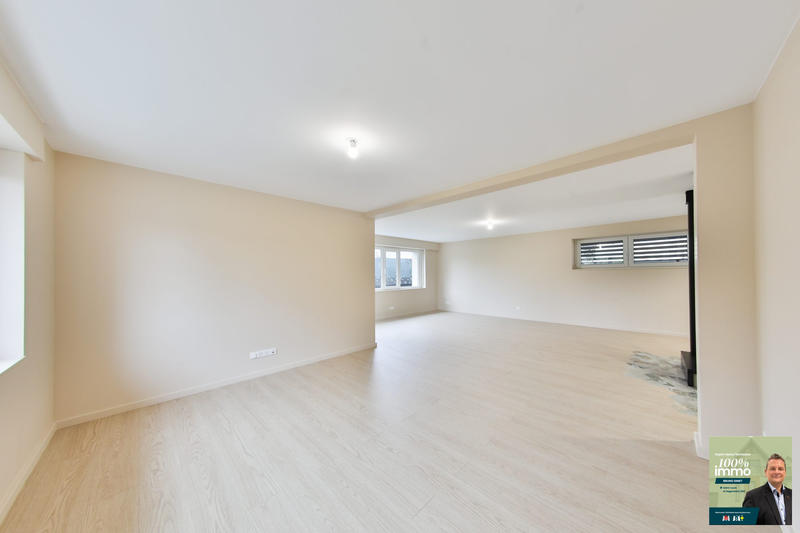 Maison - 179 m² - 6 pièces