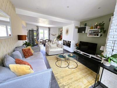 Maison - 147 m² - 6 pièces