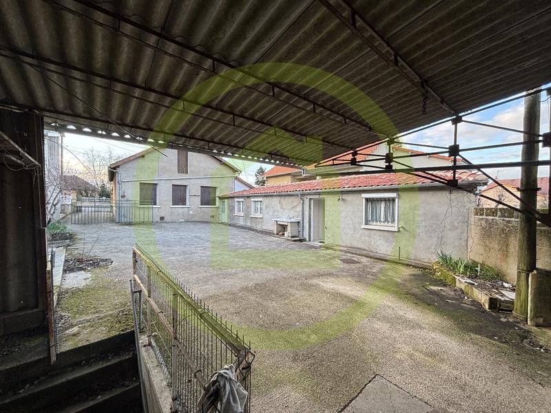 Maison - 102 m² - 6 pièces