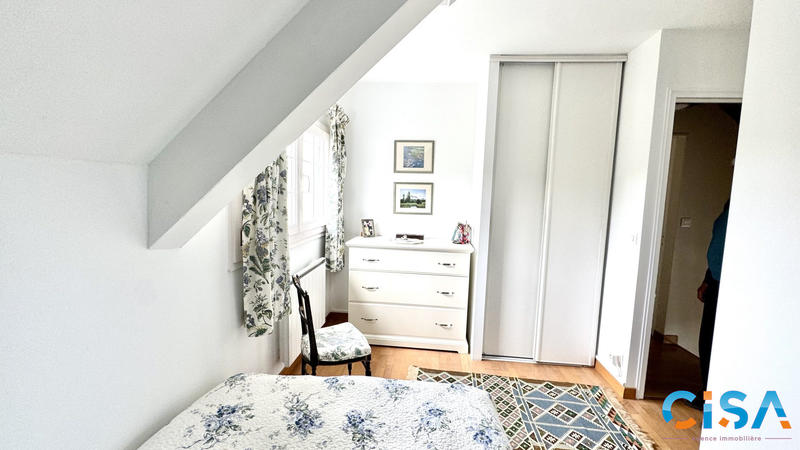 Maison - 80 m² - 5 pièces