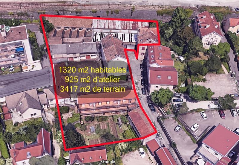 Immeuble - 1 323 m² - 35 pièces