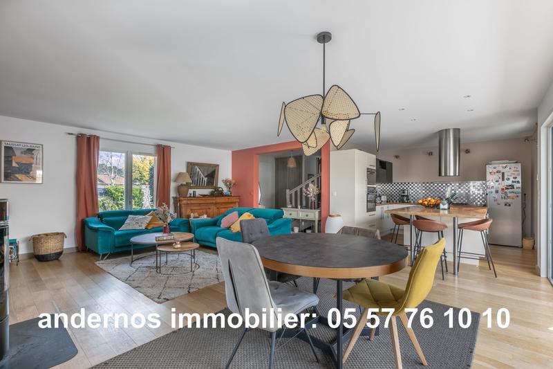 Maison - 160 m² - 6 pièces