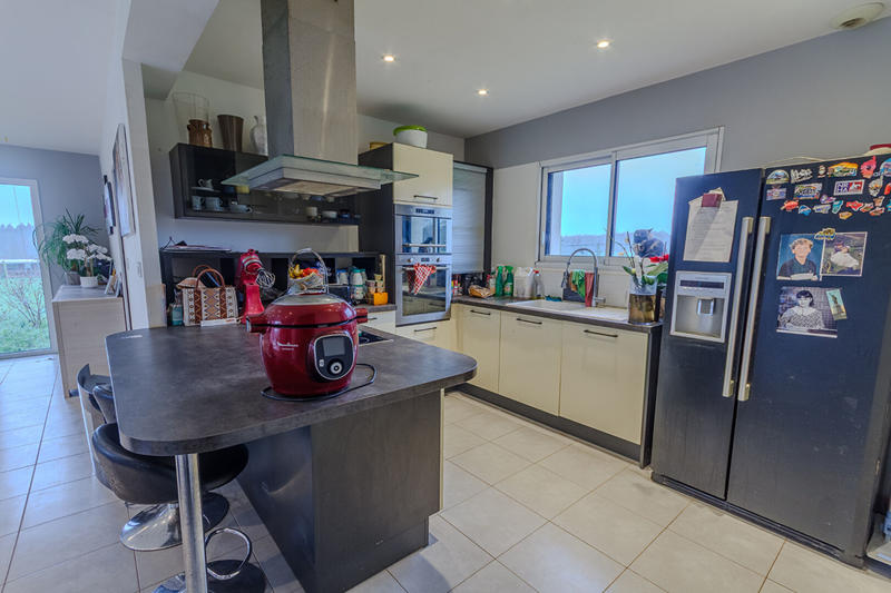 Maison de domaine équestre - 132 m² - 5 pièces