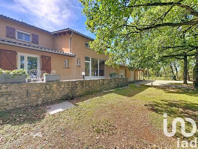 Maison de campagne - 250 m² - 6 pièces