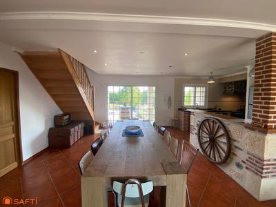 Maison - 148 m² - 5 pièces