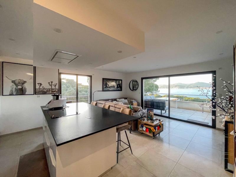 Appartement - 71 m² - 4 pièces