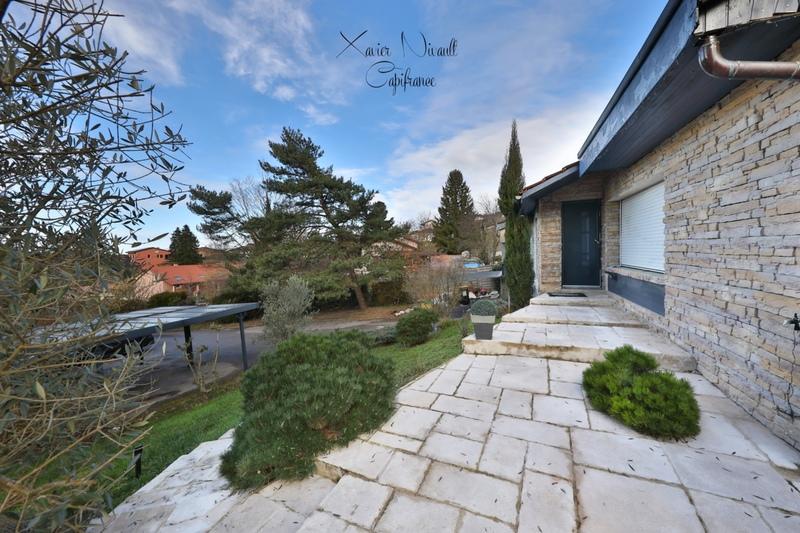 Maison - 185 m² - 5 pièces