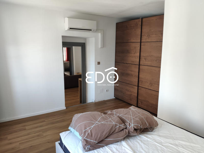 Appartement - 92 m² - 3 pièces