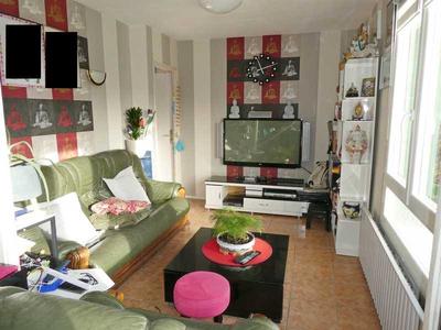 Maison - 91 m² - 5 pièces