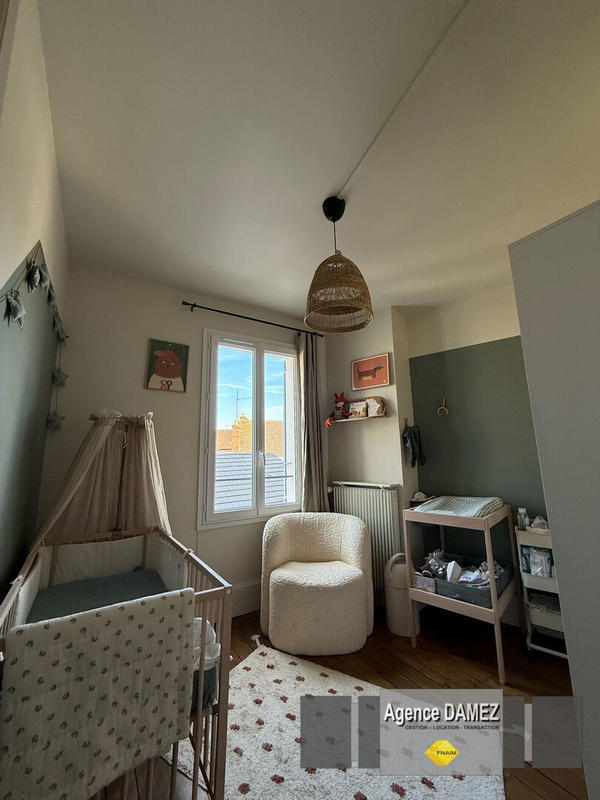 Maison - 90 m² - 6 pièces