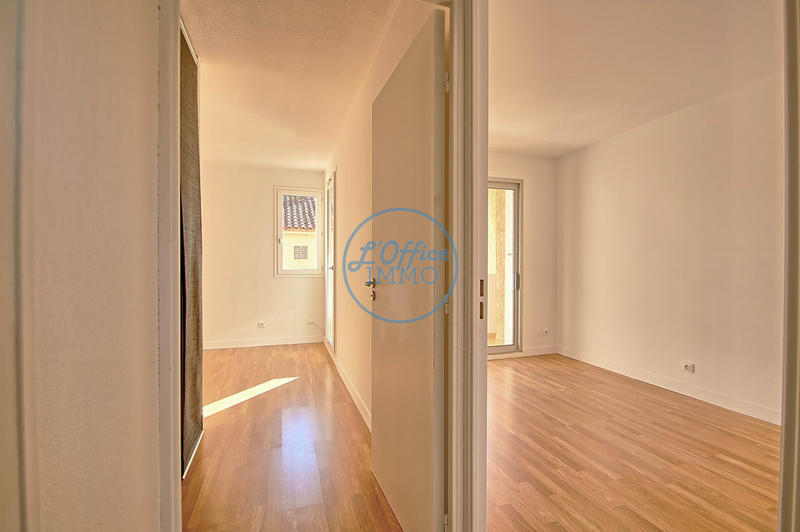 Appartement - 79 m² - 4 pièces