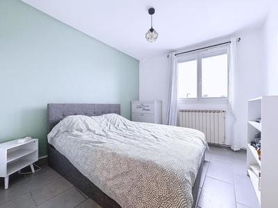 Appartement - 67 m² - 5 pièces