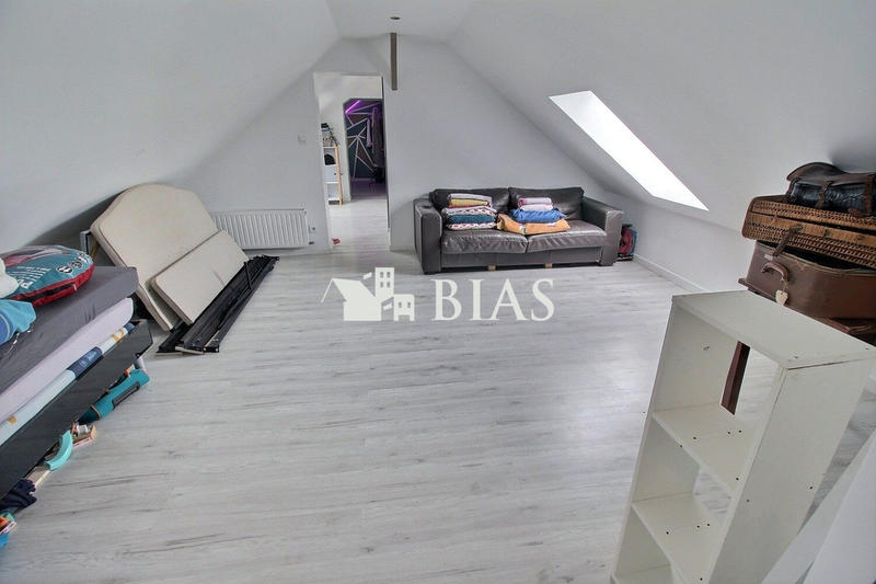 Maison - 120 m² - 6 pièces