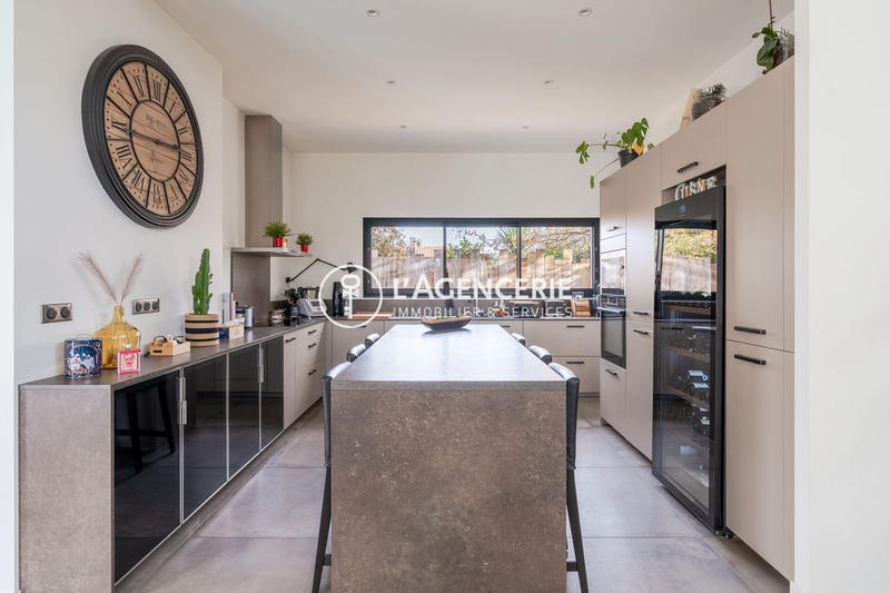 Maison contemporaine - 200 m² - 6 pièces