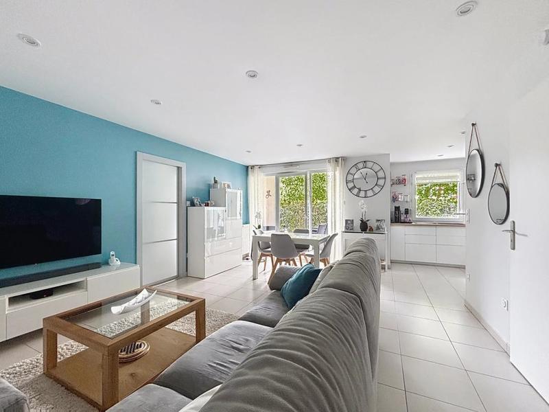 Appartement - 81 m² - 4 pièces