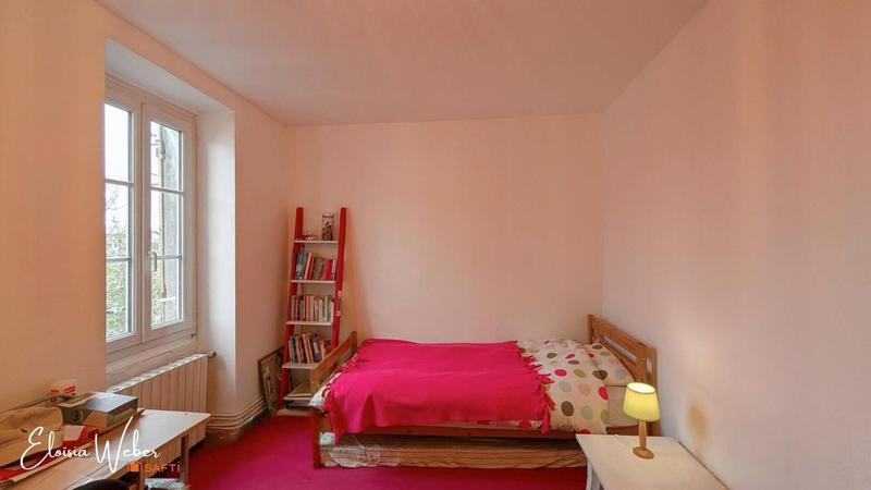 Maison - 141 m² - 6 pièces