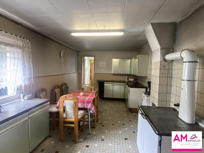 Maison - 130 m² - 7 pièces