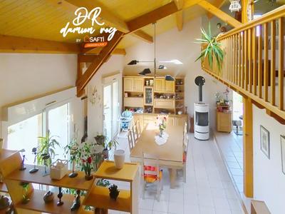 Maison - 174 m² - 8 pièces