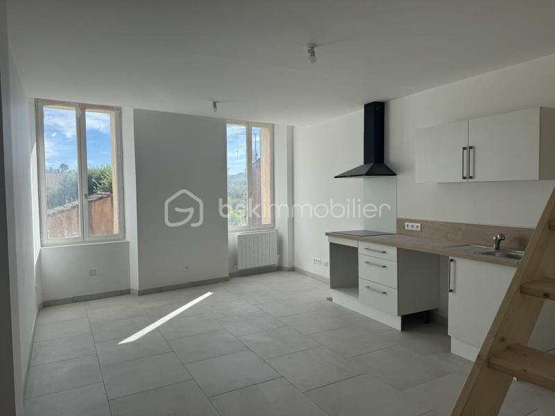 Immeuble - 311 m² - 16 pièces