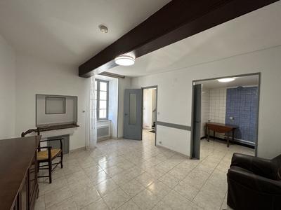 Maison de village - 84 m² - 3 pièces