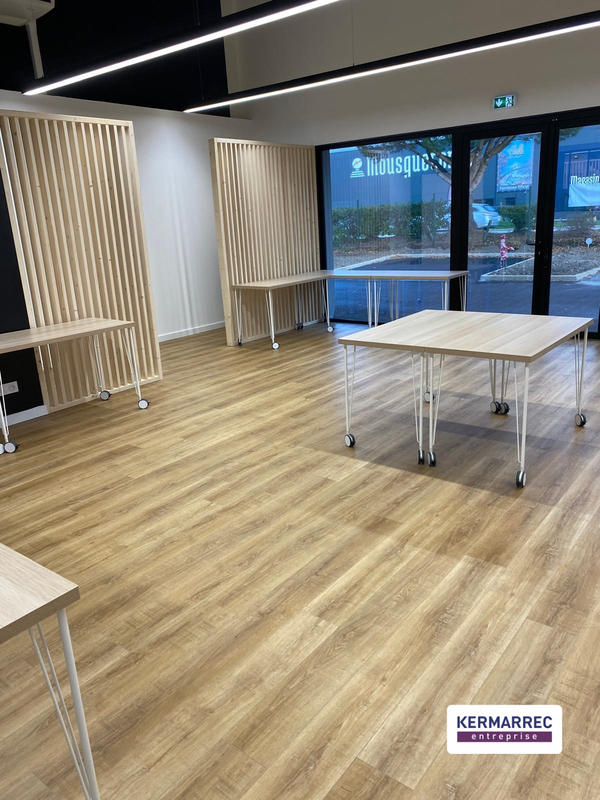 Local commercial - 244 m²