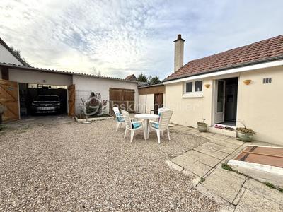 Maison - 110 m² - 6 pièces