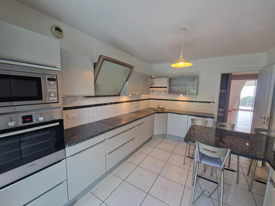 Duplex - 185 m² - 6 pièces