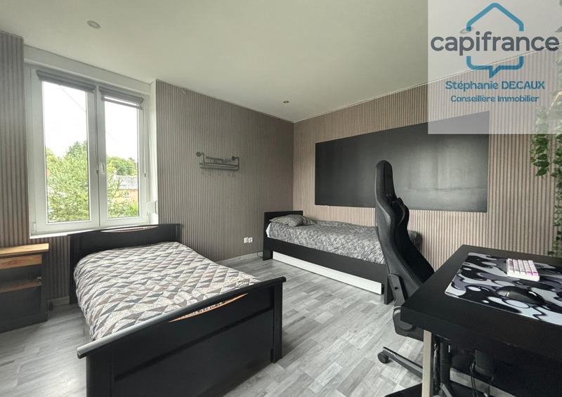 Maison bourgeoise - 127 m² - 8 pièces