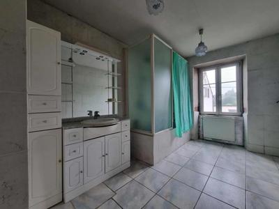 Maison - 198 m² - 10 pièces