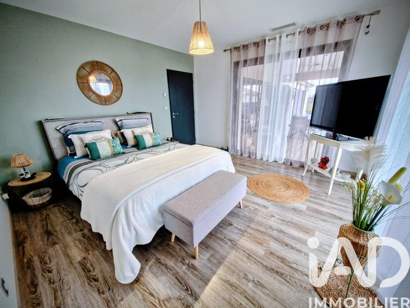 Maison - 182 m² - 5 pièces