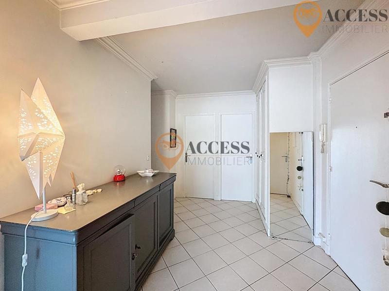 Appartement - 99 m² - 5 pièces