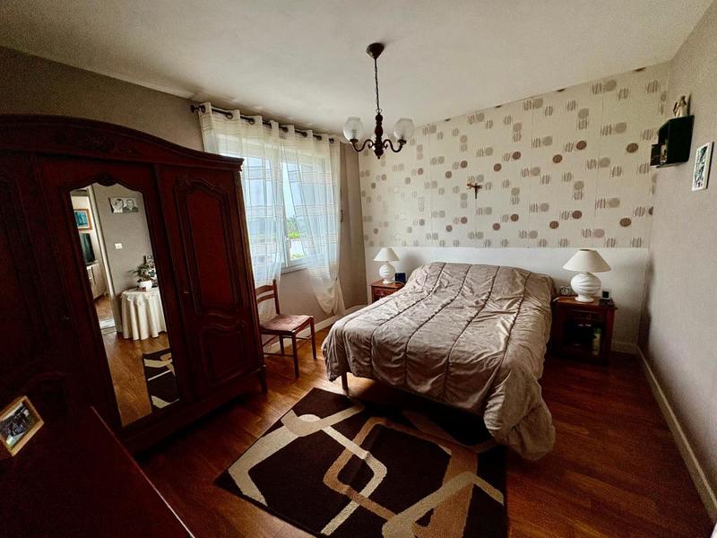 Maison - 96 m² - 5 pièces