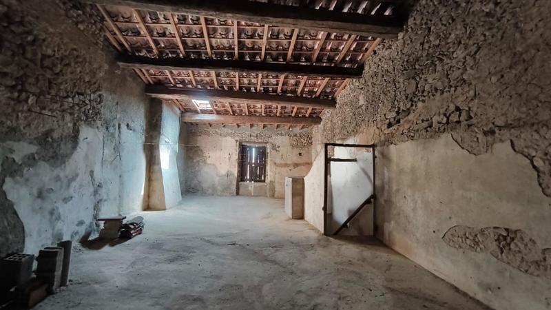 Maison - 200 m² - 6 pièces