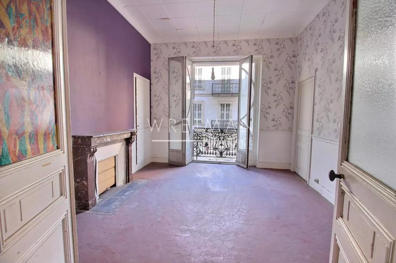 Appartement - 121 m² - 5 pièces