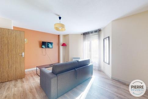 Maison - 76 m² - 4 pièces