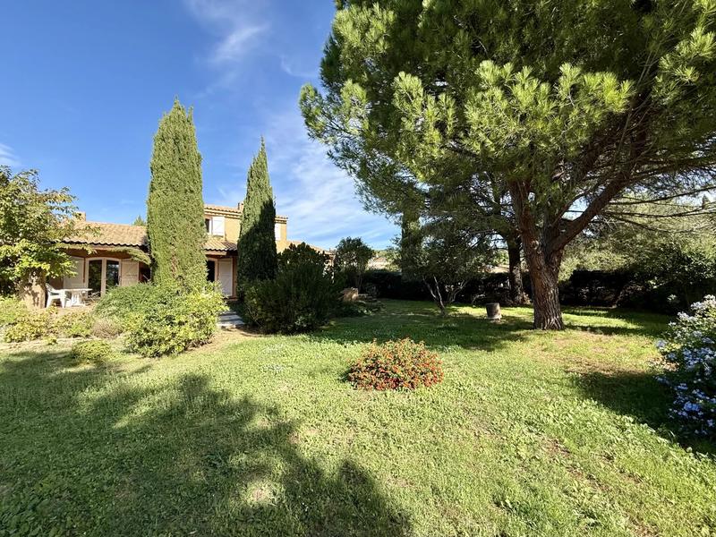 Maison - 169 m² - 6 pièces