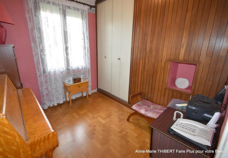 Maison - 202 m² - 6 pièces