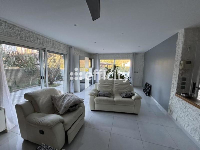 Maison - 148 m² - 6 pièces