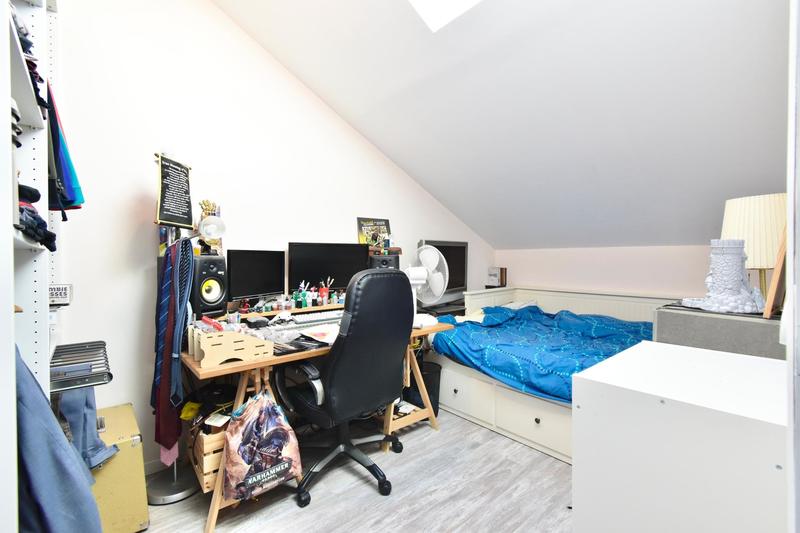 Maison - 140 m² - 5 pièces