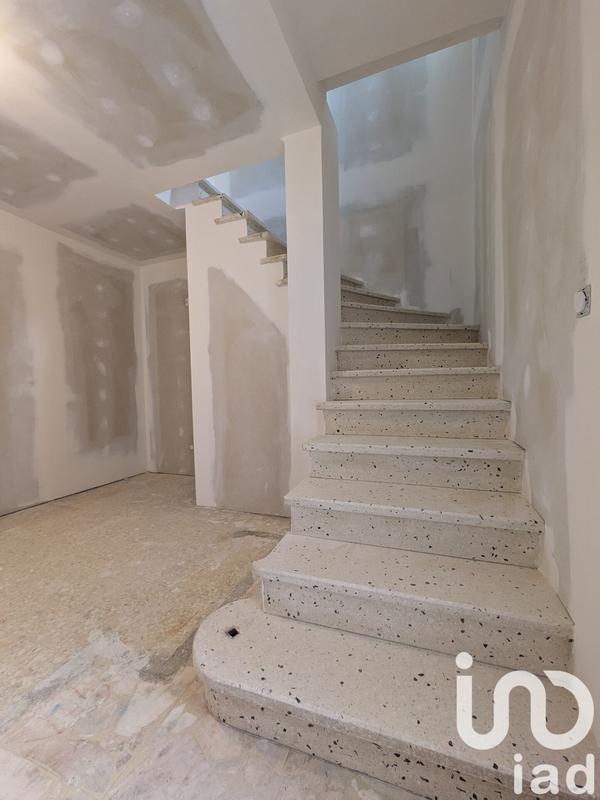 Maison - 106 m² - 4 pièces