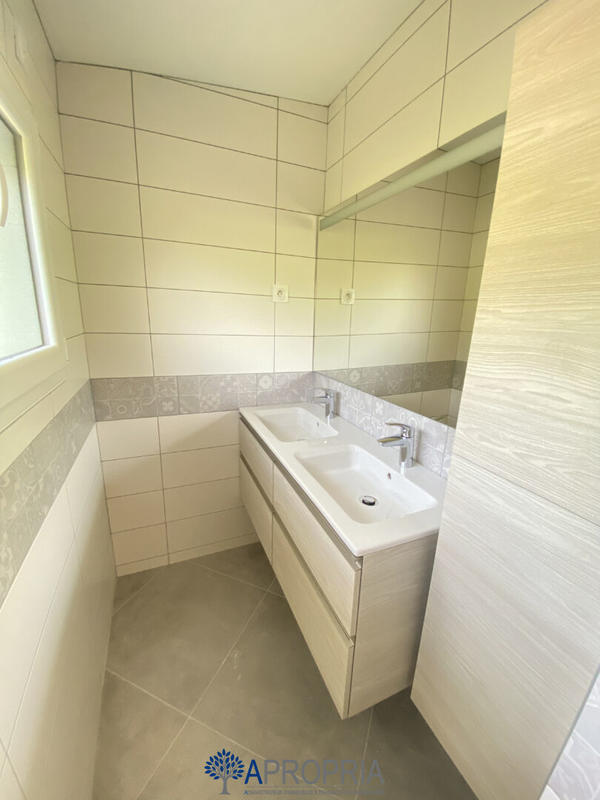 Maison - 86 m² - 4 pièces