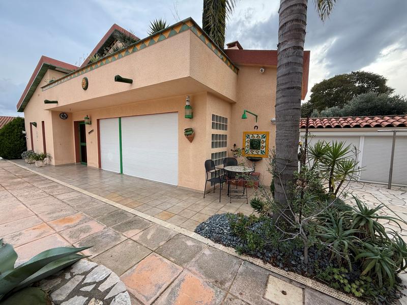 Villa - 185 m² - 5 pièces