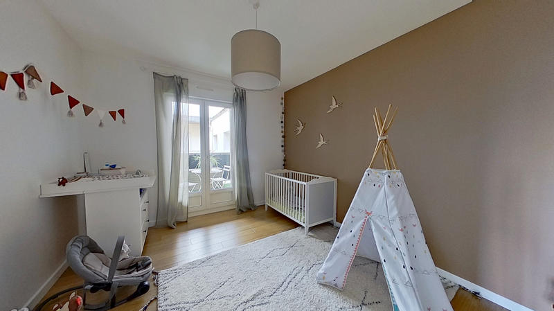 Appartement - 148 m² - 5 pièces